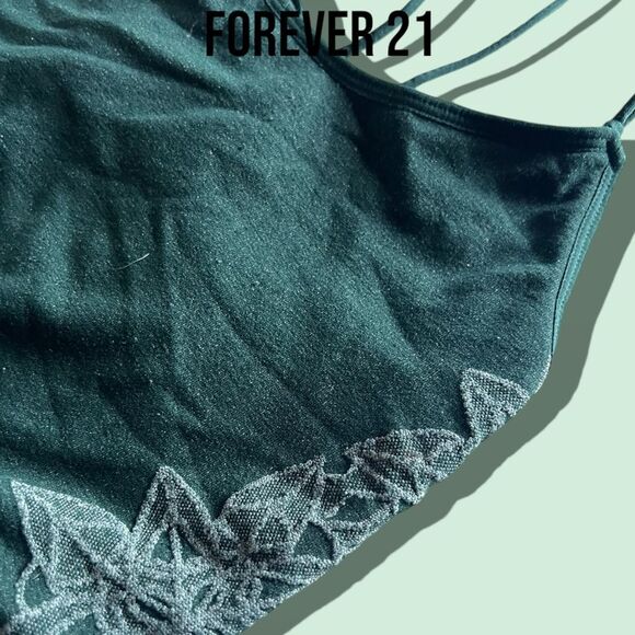 Preowned Forever 21 Green Thin Straps Crop Top Shirt - Small - Picture 2 of 6